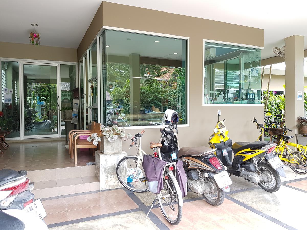 Benjamas Place Rawai Exterior photo